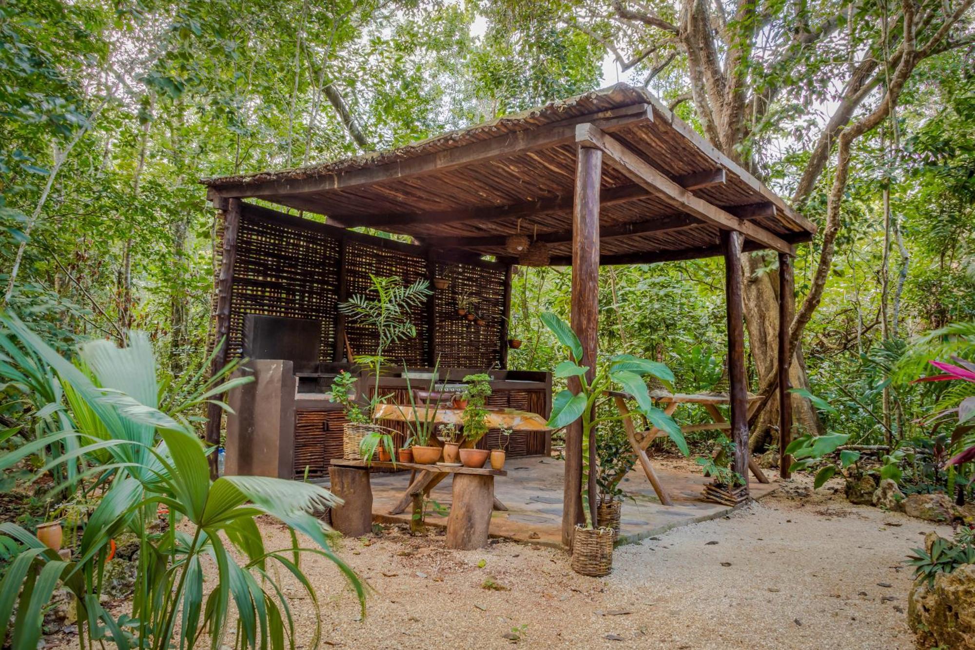 Madre Tierra Eco Habitat Casa de hóspedes Puerto Morelos Exterior foto